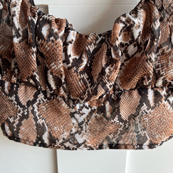 NASTY GAL brown snakeskin semi sheer tie up strap crop top - Picture 2 of 7